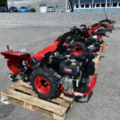 Enkelt Roterende Plog -Møbler Salgsbutikk org 120diesel20tohjultraktor20www.agro .wee .no202021