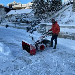 Tohjulstraktor Med Diesel Motor 7kw -Møbler Salgsbutikk org 120snofres20tohjultraktor20wee.no2041