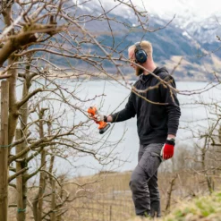 Beskjæringssaks Elektrisk 30mm -Møbler Salgsbutikk org Beskjaering 0014 P1025793 scaled