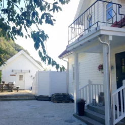 Levegg 180 Cm X 180 Cm -Møbler Salgsbutikk org FullSizeRender9 scaled