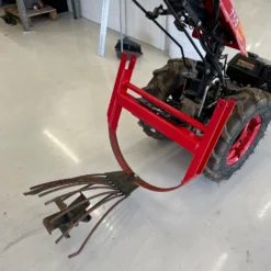 Potetopptaker For Tohjulstraktor -Møbler Salgsbutikk org Potetopptaker20for20tohjulstraktor20Artikkelnr2025235 03