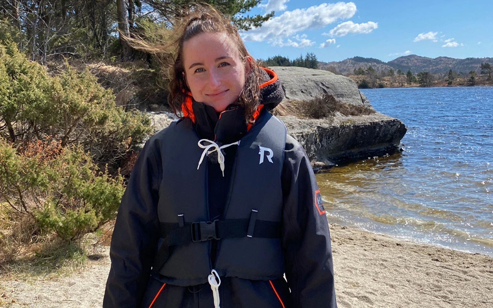 Regatta Pop Navy Flytevest 50-70 Kg 4 Regatta Pop Navy Flytevest 50-70 Kg - Bilde 2