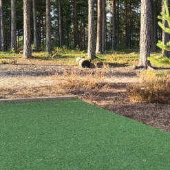 Kunstgress Åkra 2x25m Rull -Møbler Salgsbutikk org aakra kunstgress frisbeebane 031