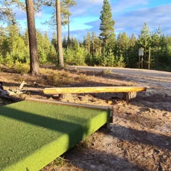 Kunstgress Åkra 2x25m Rull -Møbler Salgsbutikk org aakra kunstgress frisbeebane 041