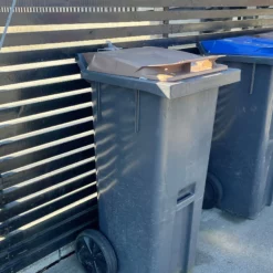 Avfallslås BinLock 20 Avfallslås BinLock -Møbler Salgsbutikk org avfallslaas binlock 061