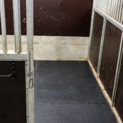 Bondematten I Gummi - Tykkelse 12 MM -Møbler Salgsbutikk org bondematte 12 07