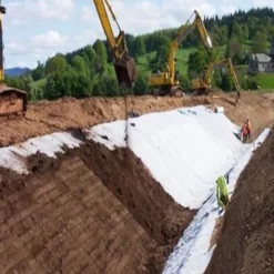 Fiberduk Klasse 3 5x110 Meter -Møbler Salgsbutikk org fiberduk hvit 4x110 101