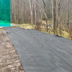 Fiberduk Klasse 2 4x110 Meter -Møbler Salgsbutikk org fiberduk svart 021