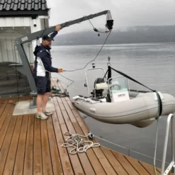 Elektrisk Vinsj 400 Kg RADIO STYRING -Møbler Salgsbutikk org krane20med20adapter20for20winch20wee.no2021201