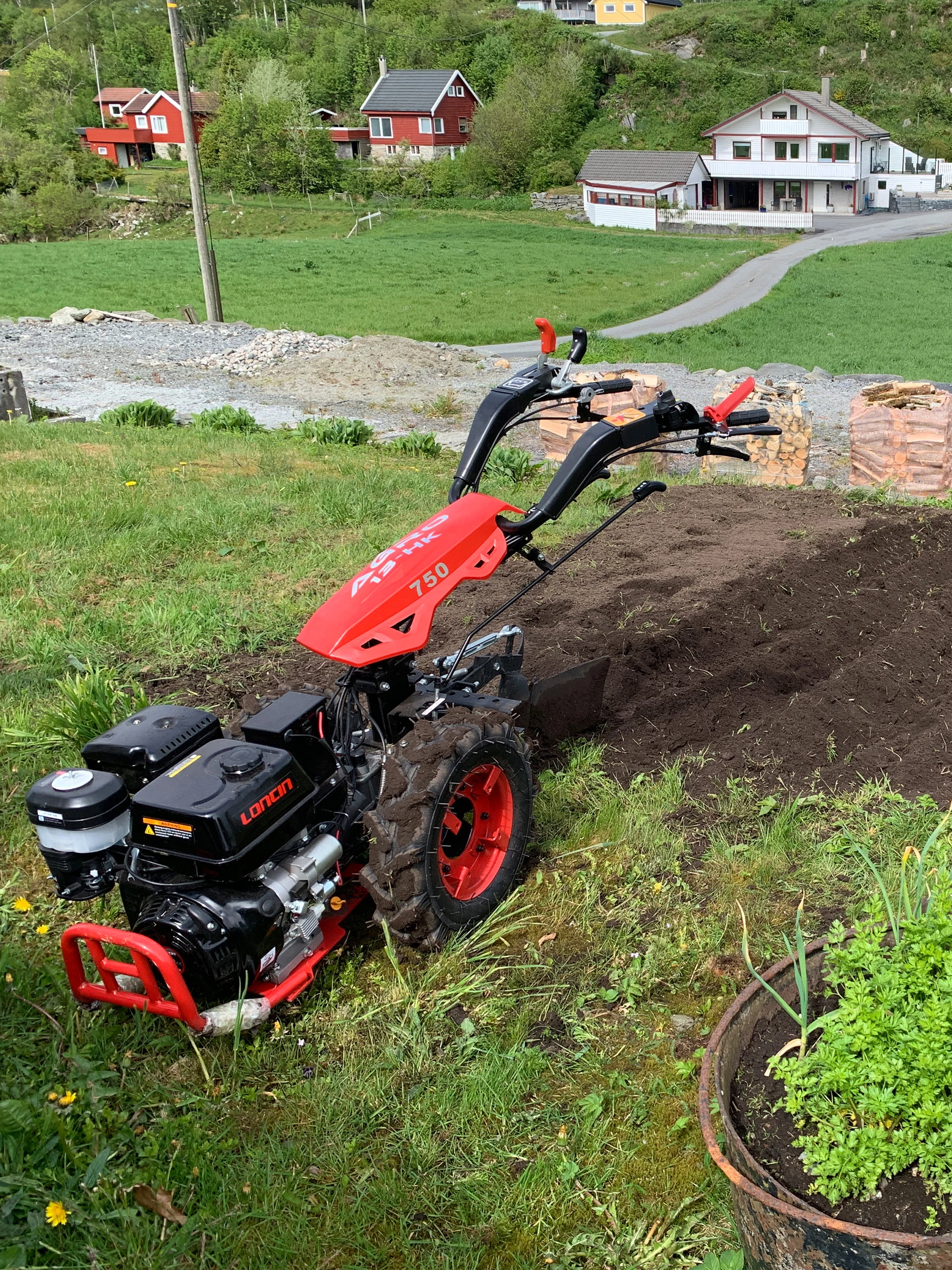 Hyppeskjær Til Tohjulstraktor For Løse Masser. 10 Hyppeskjær Til Tohjulstraktor For Løse Masser. - Bilde 8
