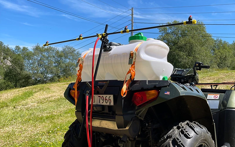 ATV Sprøytetank 70 Liter 12 Volt 8 ATV Sprøytetank 70 Liter 12 Volt - Bilde 6