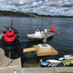 Elektrisk Vinsj 400 Kg RADIO STYRING -Møbler Salgsbutikk org www.batkran.no20wee2011